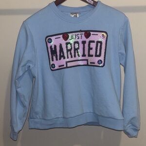 QUEEN OF SPARKLES Light Blue 'Just Married' Sweatshirt NEW WO TAGS NEVER WORN